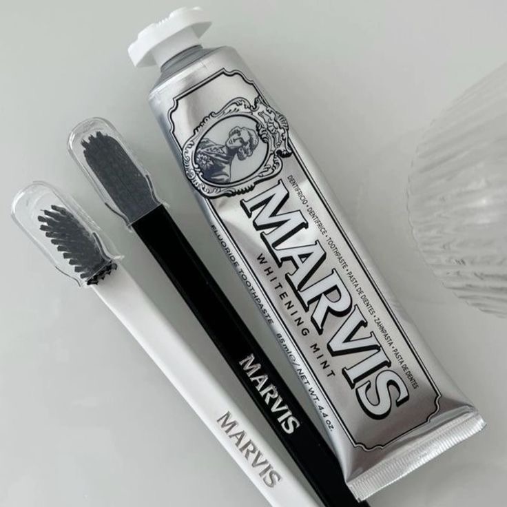 34B500B5-8503-4B5B-8075-F2FB3C474742